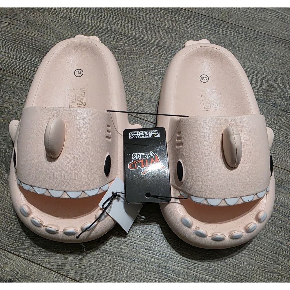 New - Skark Slides - Pinkish/Peachish -  Size  3/3.5